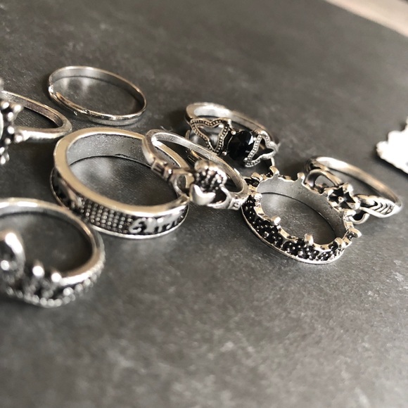 3$25⚡️boho stackable ring set - Picture 5 of 7